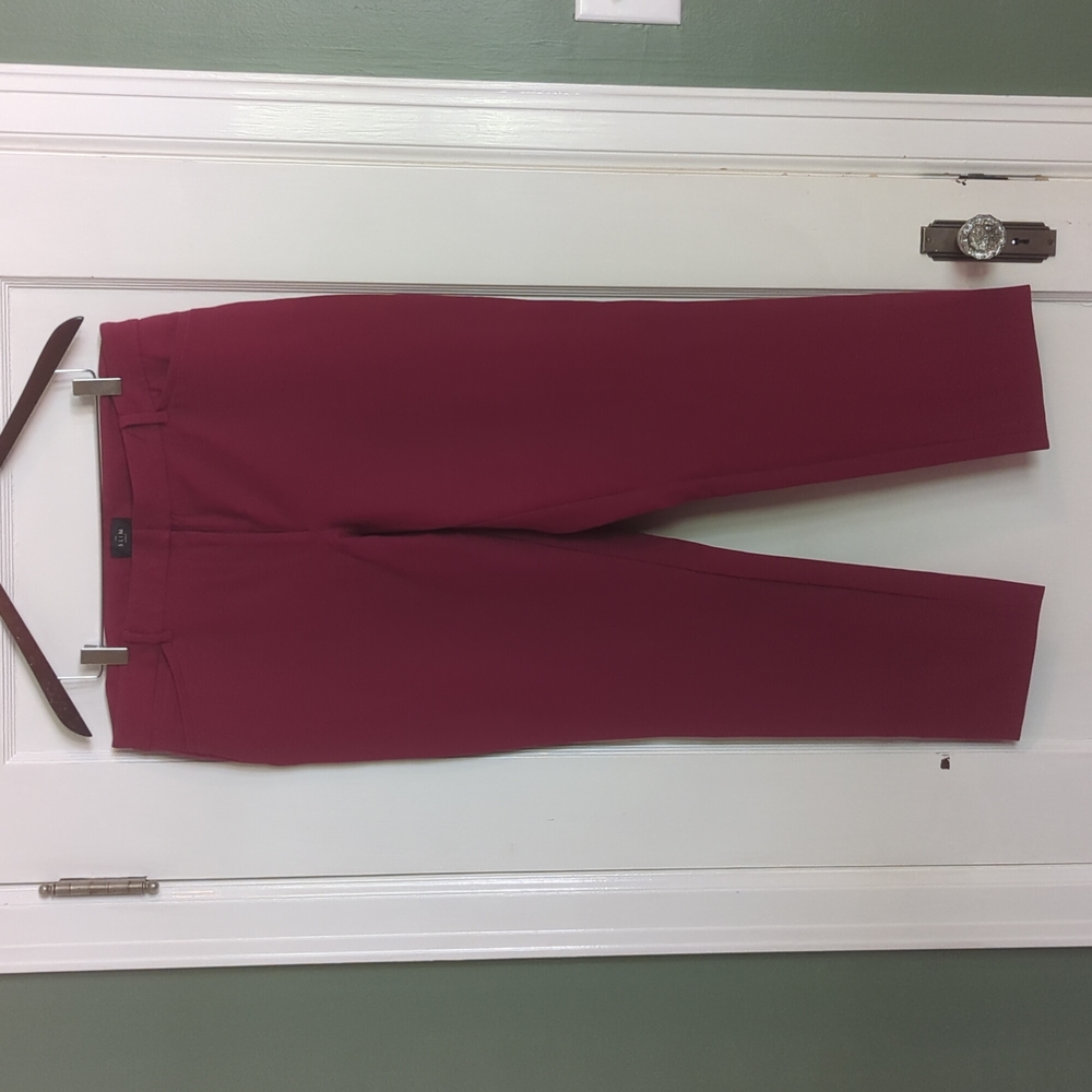 White House Black Market pants